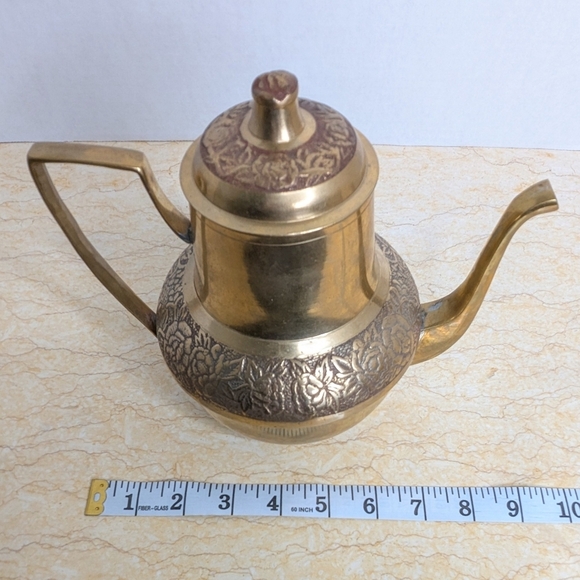 Vintage Brass Metal Embossed  Coffee Teapot Kettle Server With Lid - Picture 14 of 17
